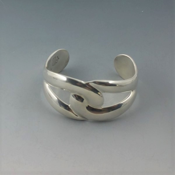 Rubi Ramirez Mexico silver cuff bangle